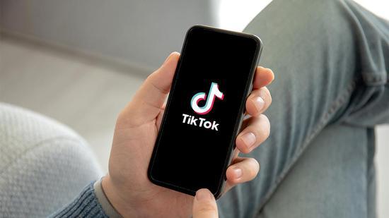 TikTok promotes traditional Chinese medicine wellness with meridian massage videos